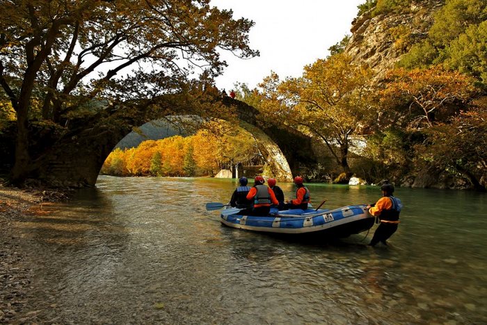 Τα 21 ωραιότερα γεφύρια της Ηπείρου που αντέχουν στο πέρασμα των χρόνων Τα 21 ωραιότερα γεφύρια της Ηπείρου που αντέχουν στο πέρασμα των χρόνων