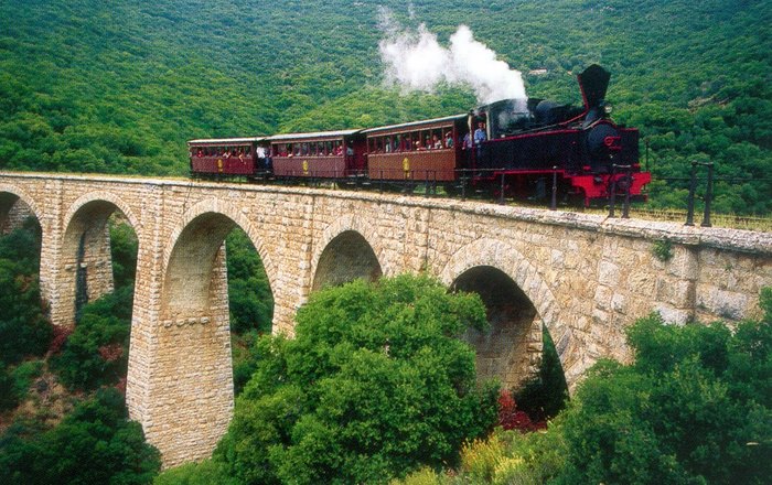 Το κόσμημα του Παγασητικού: Η υπέροχη πόλη με την μεγάλη ιστορία και τα...600 τσιπουράδικα