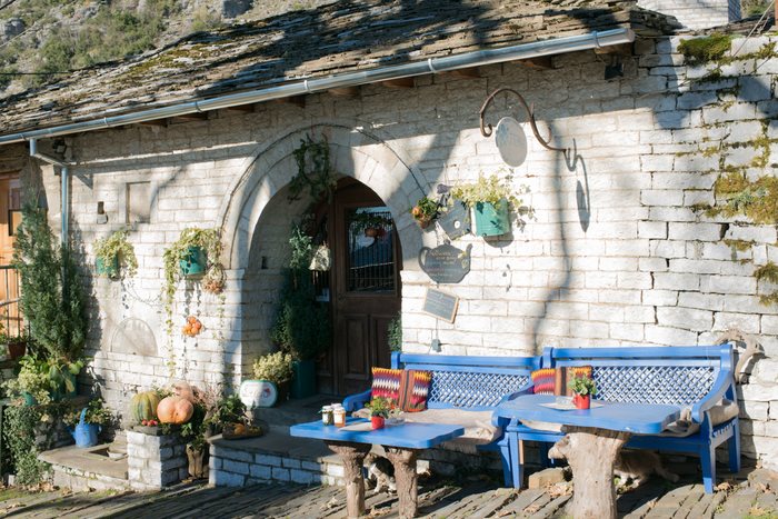 Ζαγοροχώρια: Σαράντα έξι πανέμορφα χωριά σκαρφαλωμένα στα βουνά των Ιωαννίνων Ζαγοροχώρια: Σαράντα έξι πανέμορφα χωριά σκαρφαλωμένα στα βουνά των Ιωαννίνων