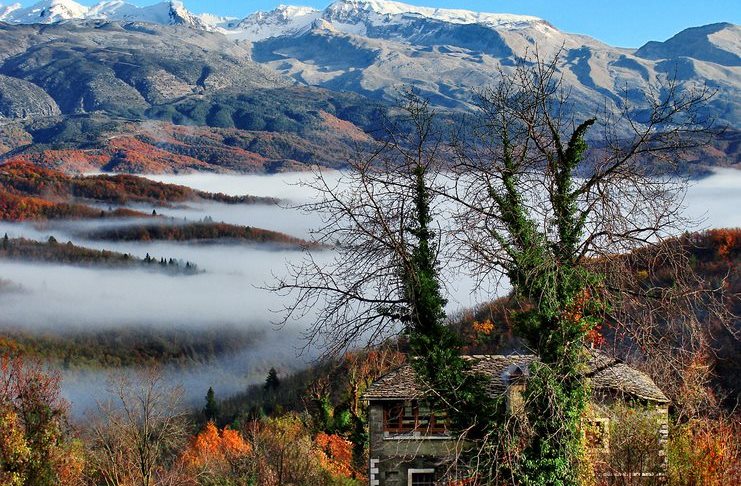 Ζαγοροχώρια: Σαράντα έξι πανέμορφα χωριά σκαρφαλωμένα στα βουνά των Ιωαννίνων Ζαγοροχώρια: Σαράντα έξι πανέμορφα χωριά σκαρφαλωμένα στα βουνά των Ιωαννίνων