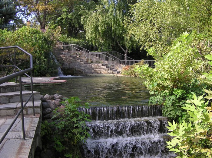 Το "Μάντσεστερ της Ελλάδας": Η παραμυθένια πόλη με τα ποτάμια, τους καταρράκτες και τα Το "Μάντσεστερ της Ελλάδας": Η παραμυθένια πόλη με τα ποτάμια, τους καταρράκτες αλλά και τα ομορφότερα παλιά σπίτια!