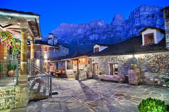 Κάποιοι υποστηρίζουν ότι είναι το ωραιότερο χωριό στο Ζαγόρι. Δείτε τις εικόνες και μάλλον θα συμφωνήσετε μαζί τους