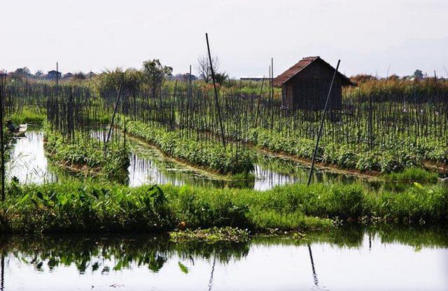 tilestwra.gr - 10 υπέροχα χωριά που επιπλέουν στο νερό tilestwra.gr - 10 υπέροχα χωριά που επιπλέουν στο νερό