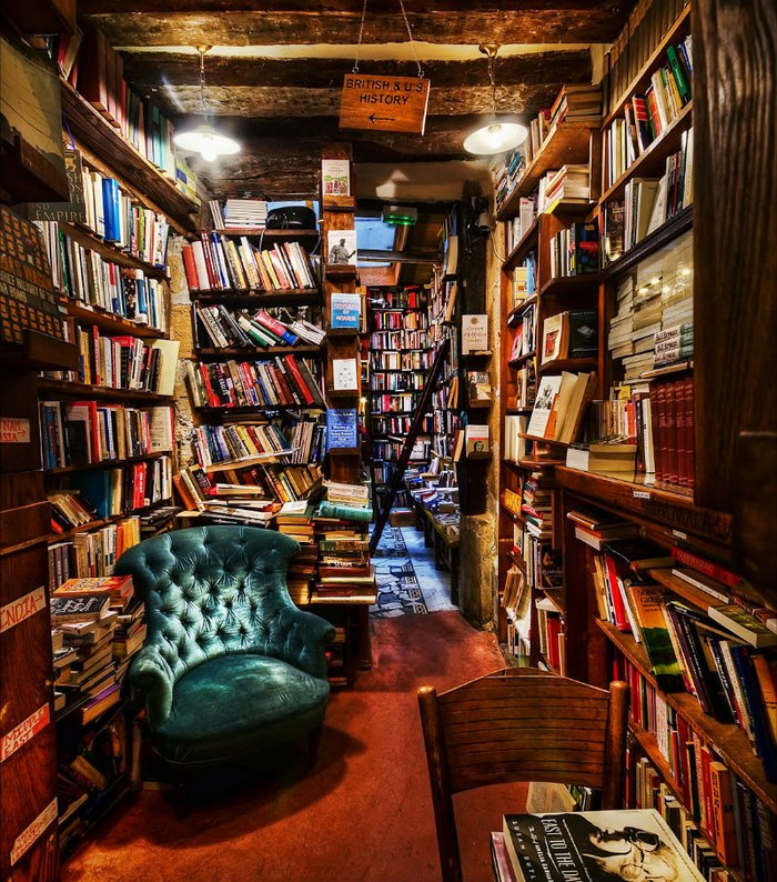 Το πιο μαγικό βιβλιοπωλείο του κόσμου βρίσκεται στο Παρίσι! Το πιο μαγικό βιβλιοπωλείο του κόσμου βρίσκεται στο Παρίσι!