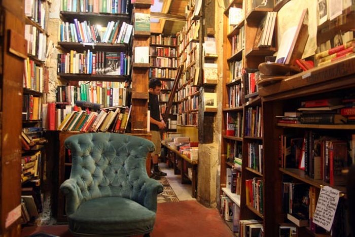 Το πιο μαγικό βιβλιοπωλείο του κόσμου βρίσκεται στο Παρίσι! Το πιο μαγικό βιβλιοπωλείο του κόσμου βρίσκεται στο Παρίσι!