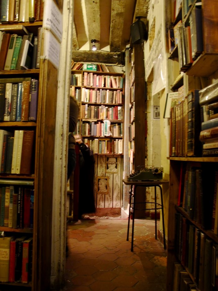 Το πιο μαγικό βιβλιοπωλείο του κόσμου βρίσκεται στο Παρίσι!