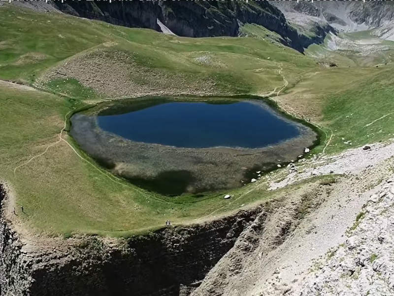 Δρακολίμνη: Μία εντυπωσιακή αλπική λίμνη στην Ήπειρο! (video)