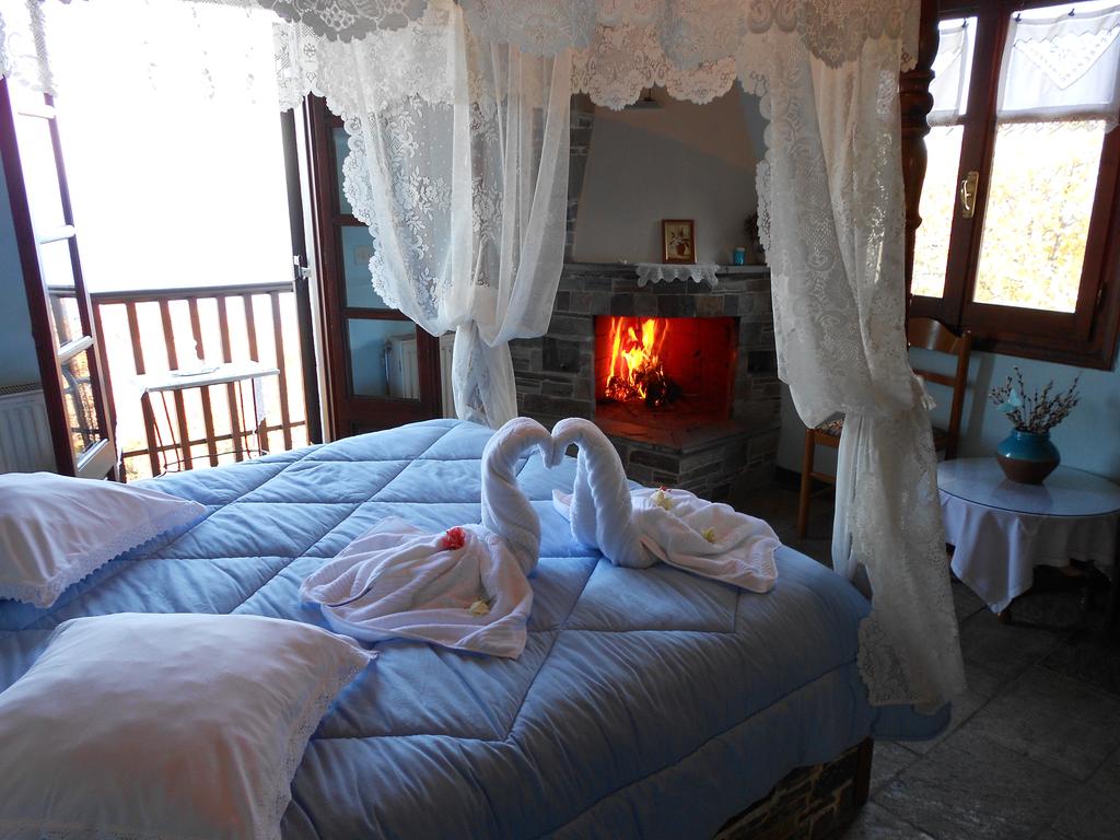 7 υπέροχοι και οικονομικοί ξενώνες με τζάκι στο Πήλιο από 44€ έως 61€ το δίκλινο, για ατελείωτο χουχούλιασμα στο βουνό των Κενταύρων
