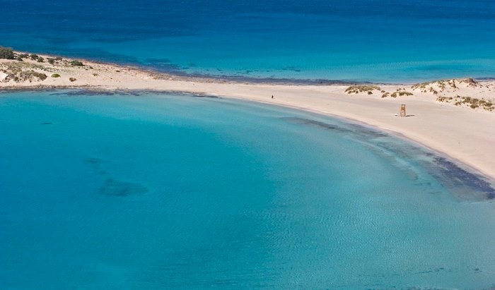 Σίμος: Η εξωτική παραλία που θυμίζει Καραϊβική!