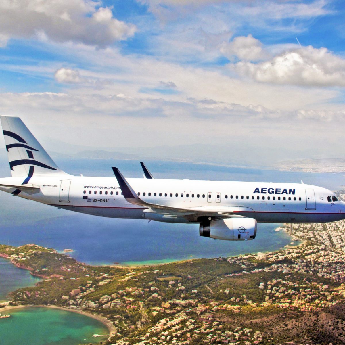 Η Aegean “ξαναχτυπά” με νέα προσφορά: Έκπτωση έως 30% για ταξίδια στην Ελλάδα!