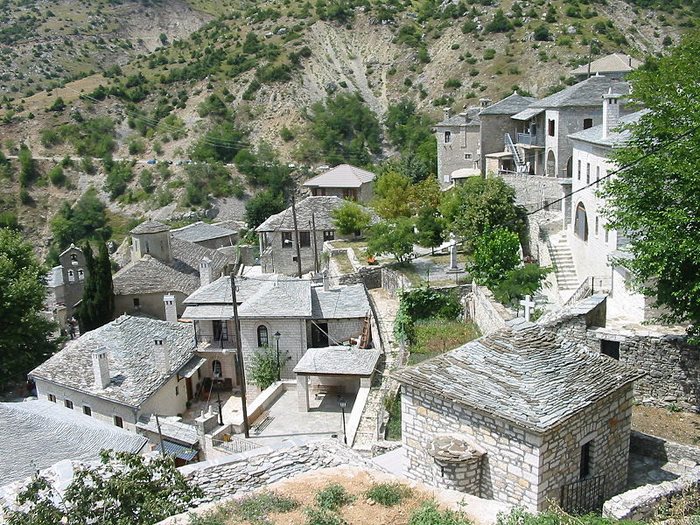 Συράκκο και Καλαρρύτες: Εξωπραγματική ομορφιά 