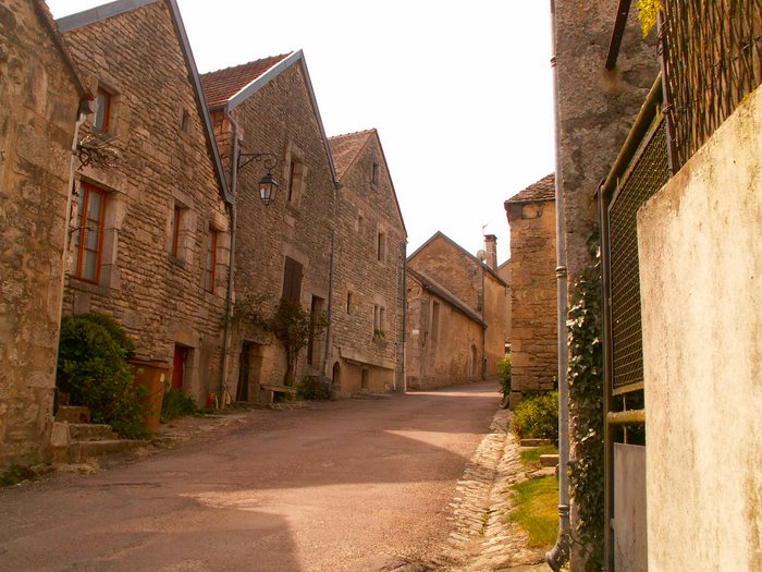 12 χωριά της Γαλλίας που θυμίζουν παραμύθι!