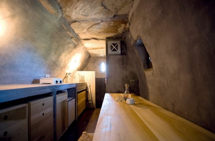 Ο Έλληνας αρχιτέκτονας που δίνει νέα ζωή σε παλιά αγροτικά και κτηνοτροφικά κτίσματα Ο Έλληνας αρχιτέκτονας που δίνει νέα ζωή σε παλιά αγροτικά και κτηνοτροφικά κτίσματα