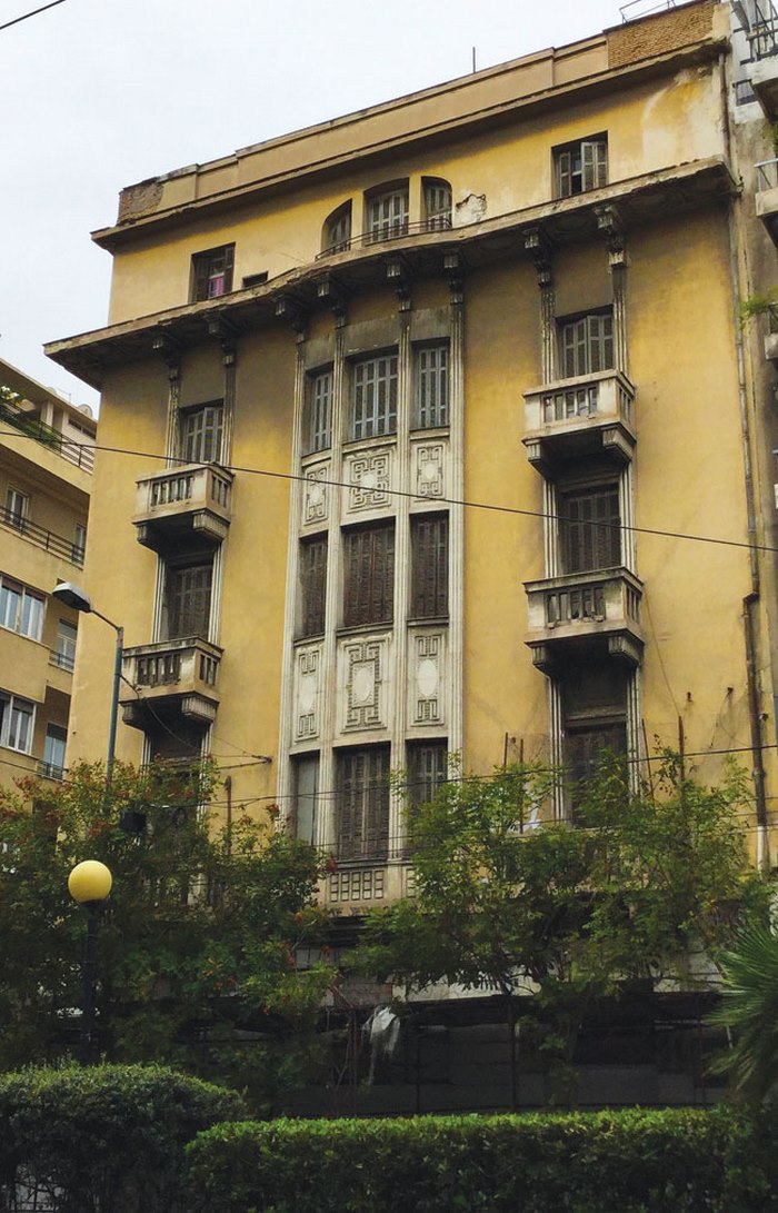 Τα ωραιότερα προπολεμικά σπίτια στην Πατησίων έχουν πολλές ιστορίες να διηγηθούν Τα ωραιότερα προπολεμικά σπίτια στην Πατησίων έχουν πολλές ιστορίες να διηγηθούν