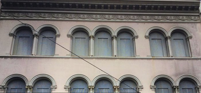 Τα ωραιότερα προπολεμικά σπίτια στην Πατησίων έχουν πολλές ιστορίες να διηγηθούν Τα ωραιότερα προπολεμικά σπίτια στην Πατησίων έχουν πολλές ιστορίες να διηγηθούν