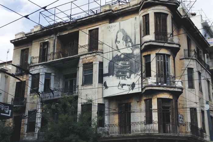 Τα ωραιότερα προπολεμικά σπίτια στην Πατησίων έχουν πολλές ιστορίες να διηγηθούν Τα ωραιότερα προπολεμικά σπίτια στην Πατησίων έχουν πολλές ιστορίες να διηγηθούν