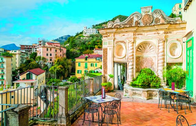 Σαλέρνο καφέ