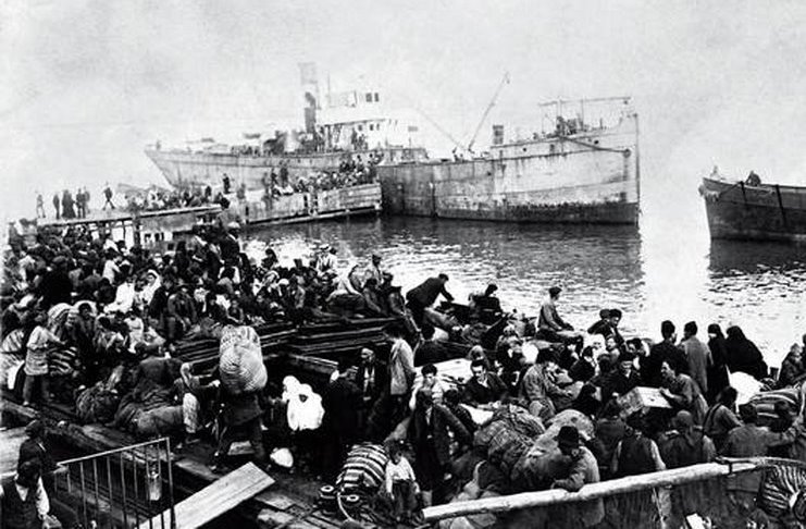 Σμύρνη 1922: Συγκινητικό βίντεο-ντοκουμέντο βρέθηκε μετά από 86 χρόνια Σμύρνη 1922: Συγκινητικό βίντεο-ντοκουμέντο βρέθηκε μετά από 86 χρόνια