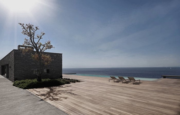 Το απίθανο σπίτι στην Κέα. Ασύγκριτη πολυτέλεια και θέα που κόβει την ανάσα!