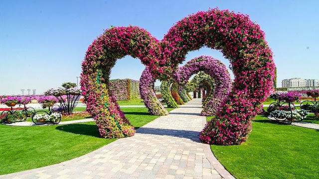 dinfo.gr - Ο κήπος των θαυμάτων στο Ντουμπάι