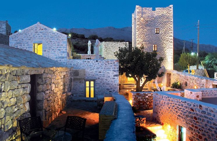 Μάνη: Σαν ελαιογραφία στα χρώματα της Άνοιξης! Μάνη: Ελαιογραφία στα χρώματα της Άνοιξης!