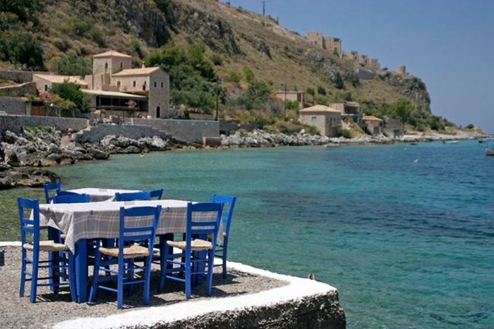 Μάνη: Ελαιογραφία στα χρώματα της Άνοιξης! Μάνη: Ελαιογραφία στα χρώματα της Άνοιξης!