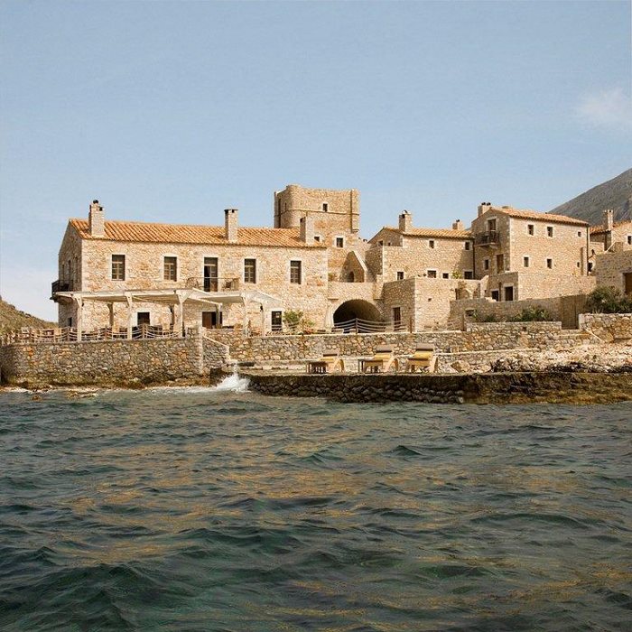 Μάνη: Ελαιογραφία στα χρώματα της Άνοιξης! Μάνη: Ελαιογραφία στα χρώματα της Άνοιξης!