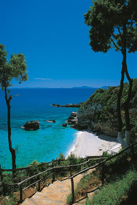 Ο εντυπωσιακός Μυλοπόταμος Πηλίου από ψηλά!