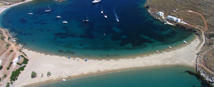 Η πιο εντυπωσιακή παραλία της Ελλάδας βρίσκεται σε ένα μικρό νησάκι 2,5 ώρες από την Αθήνα! Η πιο εντυπωσιακή παραλία της Ελλάδας βρίσκεται σε ένα μικρό νησάκι 2,5 ώρες από την Αθήνα!