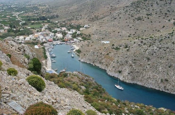 Το ωραιότερο φιορδ της Ελλάδας βρίσκεται σε ένα μικρό ακριτικό νησί!