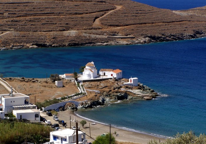 Η πιο εντυπωσιακή παραλία της Ελλάδας βρίσκεται σε ένα μικρό νησάκι 2,5 ώρες από την Αθήνα! Η πιο εντυπωσιακή παραλία της Ελλάδας βρίσκεται σε ένα μικρό νησάκι 2,5 ώρες από την Αθήνα!