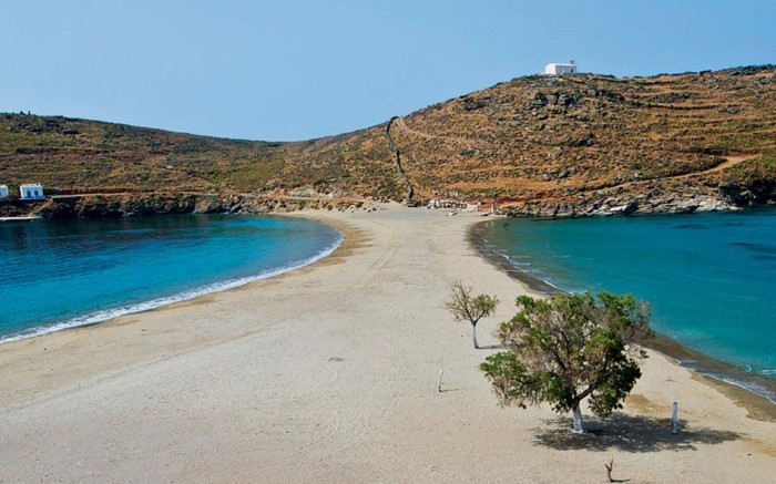 Η πιο εντυπωσιακή παραλία της Ελλάδας βρίσκεται σε ένα μικρό νησάκι 2,5 ώρες από την Αθήνα! Η πιο εντυπωσιακή παραλία της Ελλάδας βρίσκεται σε ένα μικρό νησάκι 2,5 ώρες από την Αθήνα!