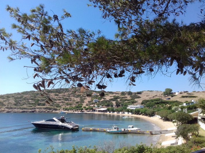 Μέχρι πέρυσι δεν το προτιμούσε κανείς: Γιατί φέτος όλοι σκέφτονται να πάνε σ' αυτό το νησί το καλοκαίρι;