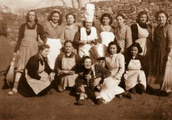 Το μοναδικής και σπάνιας ομορφιάς άγνωστο ελληνικό νησάκι που το επισκέπτεσαι μόνο με.. θαλάσσιο ταξί!