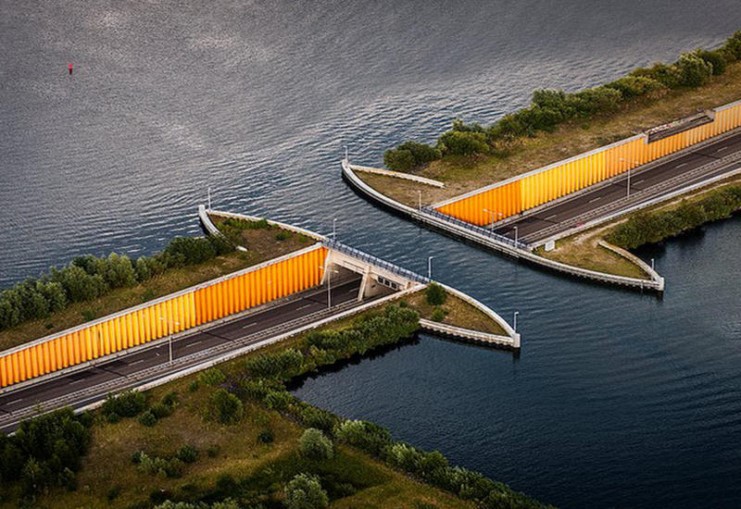 Στην Ολλανδία έχτισαν μια γέφυρα που χρειαστήκαν όλοι οι νόμοι της φυσικής