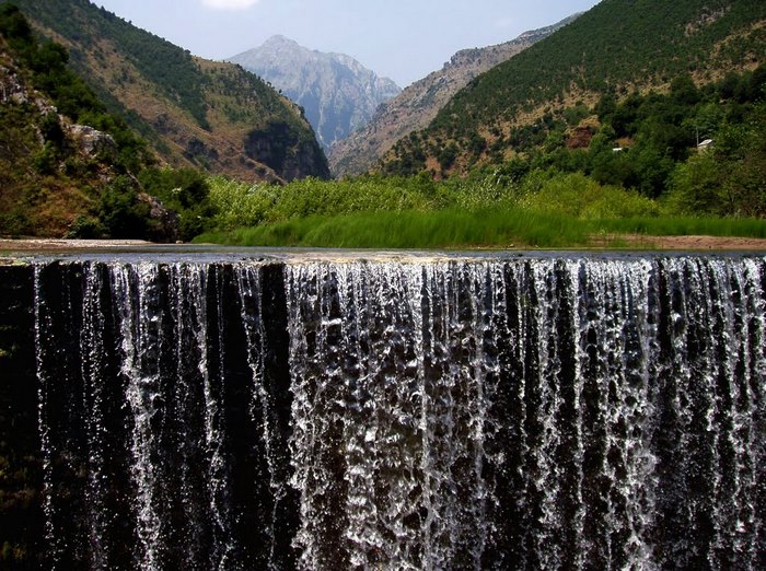 Πολύτιμο αριστούργημα: Ένα από τα ωραιότερα γεφύρια που έχετε δει βρίσκεται στην Ελλάδα!