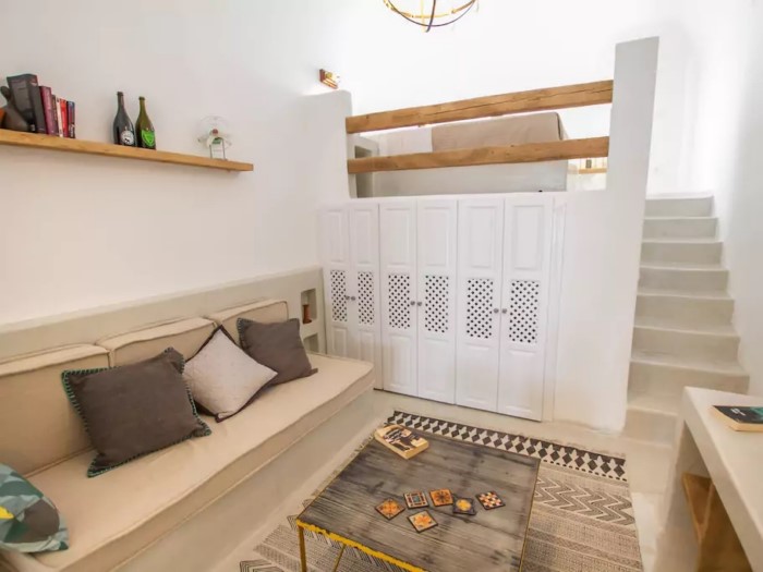 Το πιο περιζήτητο σπίτι Airbnb του κόσμου βρίσκεται στη Σαντορίνη και είναι εντυπωσιακό