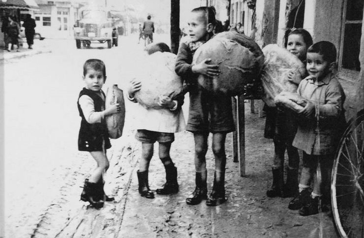 Η ιστορία του ψωμιού στην Ελλάδα μέσα από σπάνιες φωτογραφίες