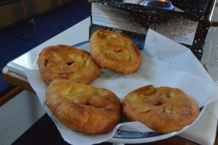 Μια «Κυκλάδα» στην καρδιά του Αιγαίου: Το νησί που έχει συγκριτικό πλεονέκτημα αυτό το καλοκαίρι