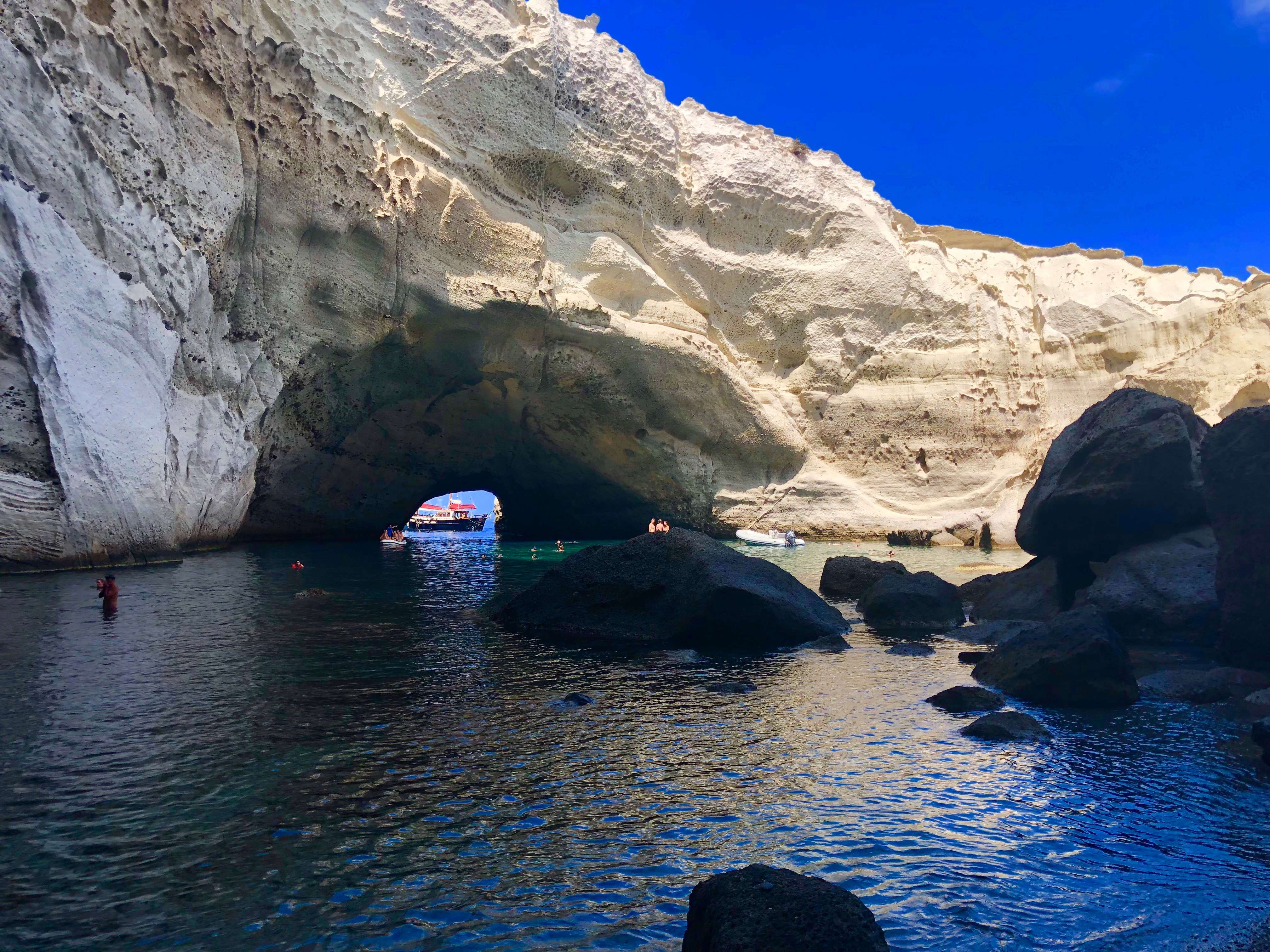 Ο top covid-19 free προορισμός είναι το νησί με τις ωραιότερες παραλίες στην Ελλάδα (Pics)