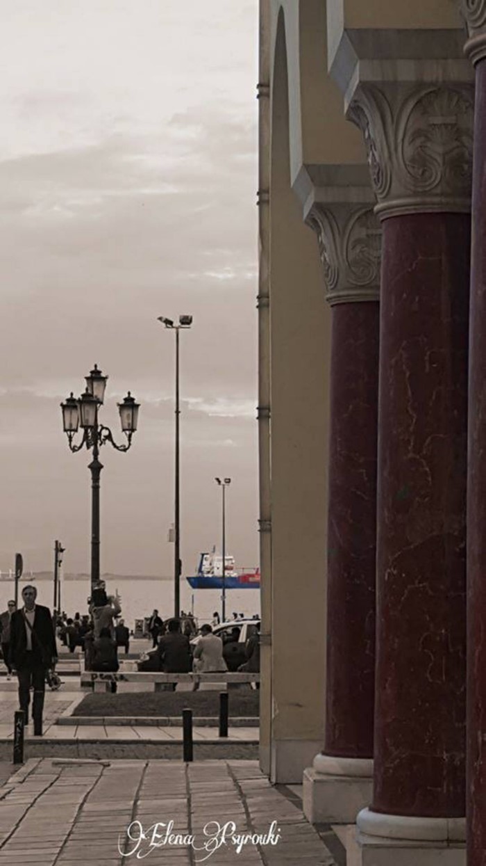 40 φωτογραφίες που αποδεικνύουν ότι η Αριστοτέλους είναι η ωραιότερη πλατεία της Ελλάδας