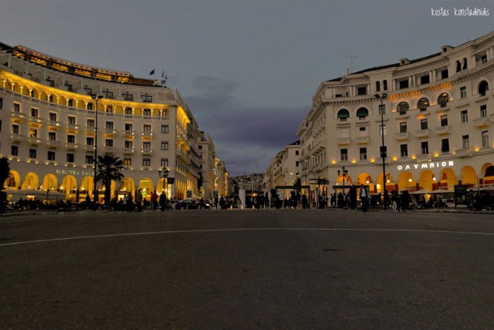 40 φωτογραφίες που αποδεικνύουν ότι η Αριστοτέλους είναι η ωραιότερη πλατεία της Ελλάδας