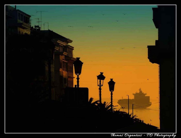 40 φωτογραφίες που αποδεικνύουν ότι η Αριστοτέλους είναι η ωραιότερη πλατεία της Ελλάδας