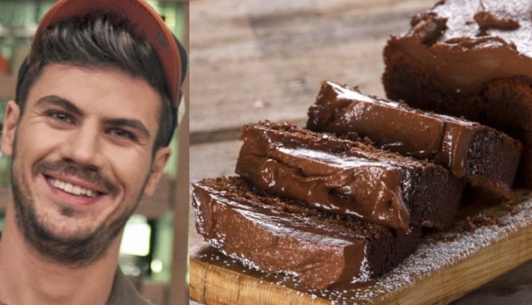 Κέικ Nutella: Με 3 απλά υλικά από τον Άκη Πετρετζίκη