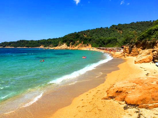 Σπεύσατε! Οι 5 ωραιότερες παραλίες γυμνιστών στην Ελλάδα (Pics)