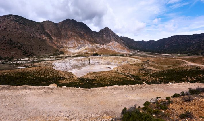 Στις top-3 επιλογές των Ελλήνων: Το νησί που δεν έχουν ανακαλύψει ακόμα οι ξένοι φέτος έχει το απόλυτο πακέτο διακοπών
