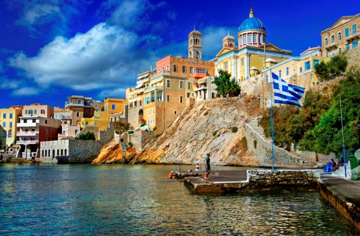 Θα άφηνες την Αθήνα για να ζήσεις για πάντα σε ένα νησί;
