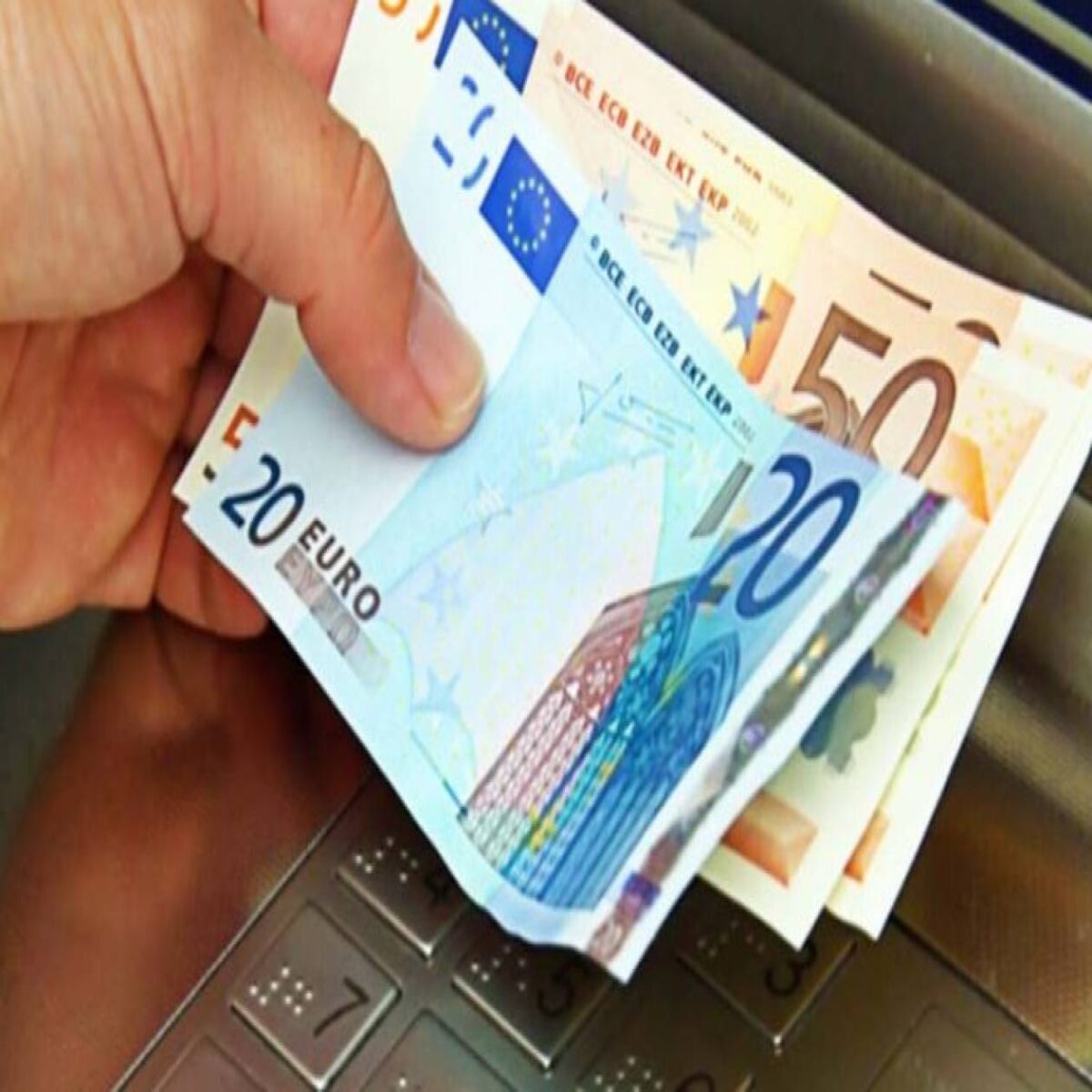 Επίδομα 534 ευρώ: Αναστολές Ιουνίου – Όσα πρέπει να γνωρίζετε