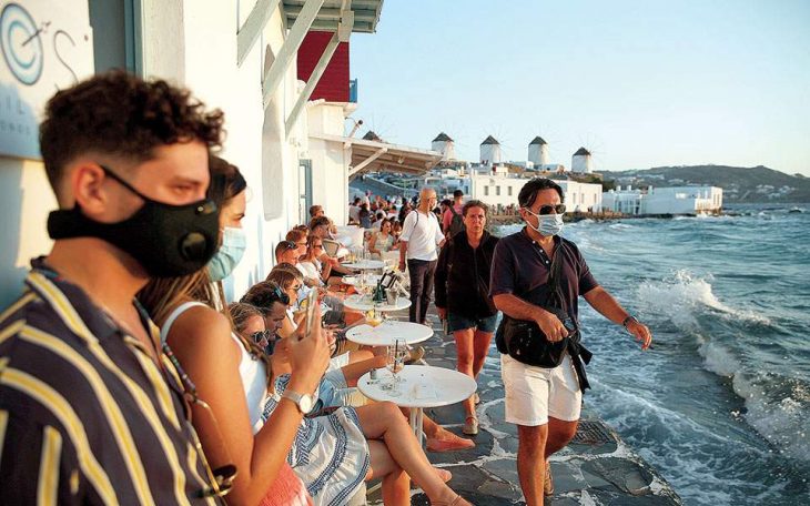 Κρούσματα Μύκονος: 6 νέα σε πασίγνωστο ξενοδοχείο