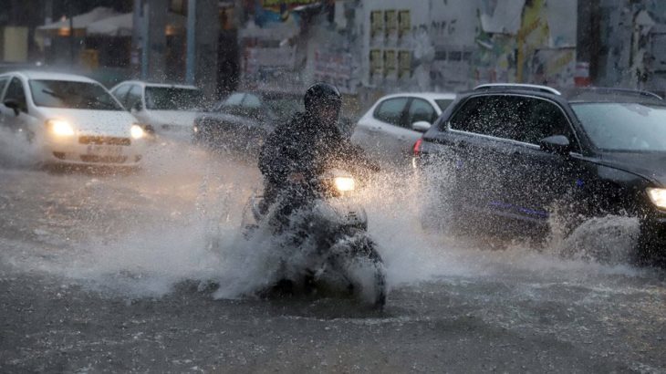 Κακοκαιρία Θάλεια: Έφτασε στην Αθήνα - Μέχρι πότε θα διαρκέσει